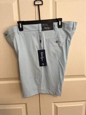 Walter Hagen, men’s golf short, size 38, light blue, NWT